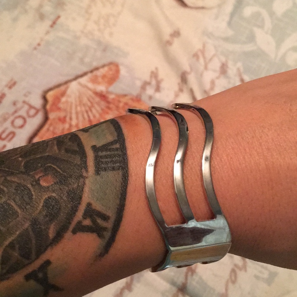 Silver bangle bracelet